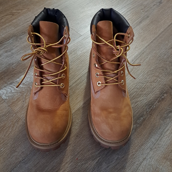 Timberland Classic Tan Black Ankle 6-inch Premium Waterproof Boots Size 6M main image 4